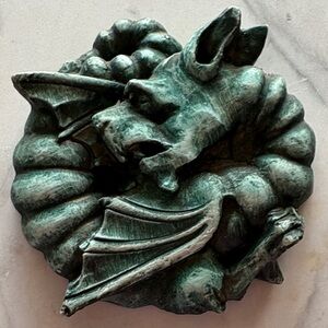 Dragon Gargoyle Wall Art Verdis Gris Finish Lincoln Cathedral